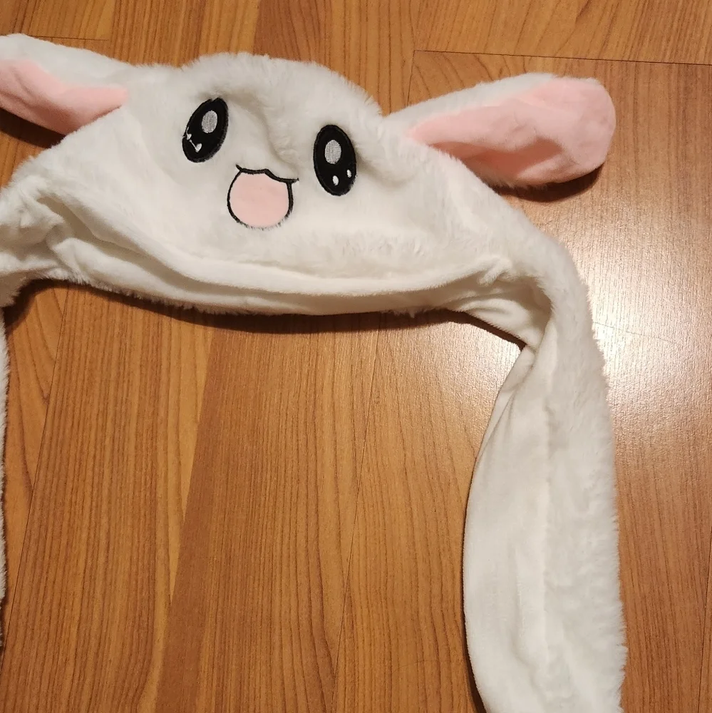 Hot Topic White Flip Flop Ears Bunny Hat || EUC